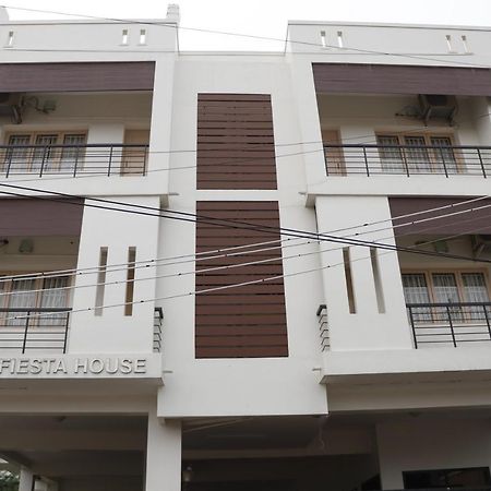 Fiesta House Pallikaranai Chennai Eksteriør bilde
