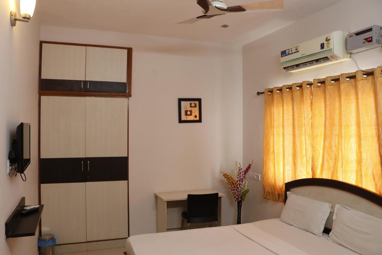 Fiesta House Pallikaranai Chennai Eksteriør bilde