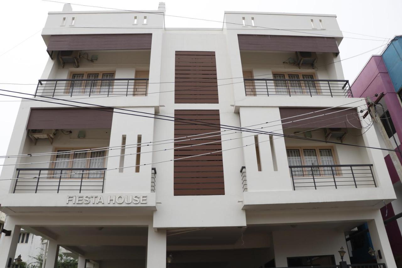 Fiesta House Pallikaranai Chennai Eksteriør bilde